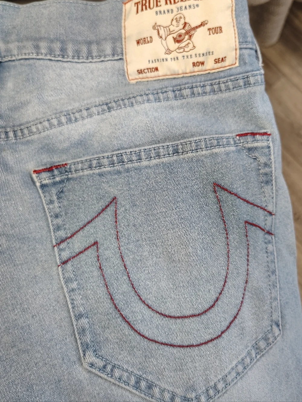 True Religion Light Blue Skinny Jeans with Signature Stitching Mens 32